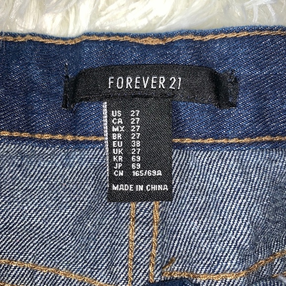 Forever 21 Dark Destroyed Denim Shorts Size 27 - Picture 2 of 4